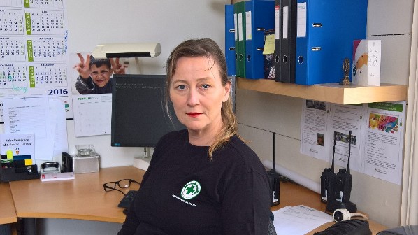 <p>FRYKTER SELVMORDSBØLGE: Grete Apelseth på Jølster ordinære mottak sier samtlige ungdommer er deprimerte og mange forteller om å planer om å ta livet sitt.</p>