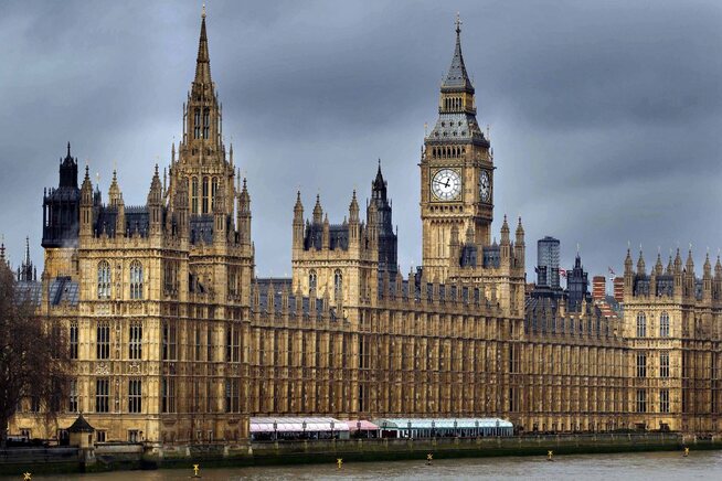 <p>VERDENSKJENT BYGG: Har man først tatt turen til London, er man nødt til å overvære det spektakulære bygget Big Ben.</p>
