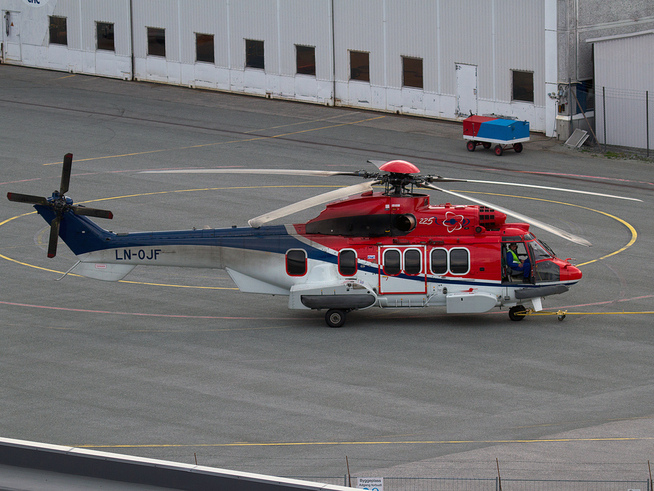 & lt; p & gt; ACCIDENT helicopter: It was  such a helicopter from CHC helicopter service that  crashed at Tour & # xF8; y outside Bergen  Friday. & lt; / p & gt;