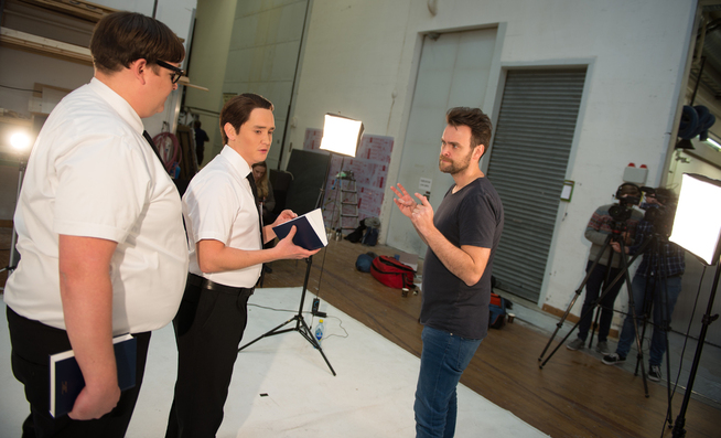 <p>MUSIKAL: Kristoffer Olsen og Frank Kjosås skal spille hovedrollene i musikalen «The Book of Mormon» på Det Norske Teatret. Vidar Magnussen har regi.</p>