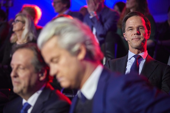 <p>FÅ OPPTREDENER: Geert Wilders har uteblitt fra en rekke debatter og offentlige arrangementer, fordi han frykter for sin egen sikkerhet. Wilders har levd under politibeskyttelse i 13 år.FOTO: AFP</p>