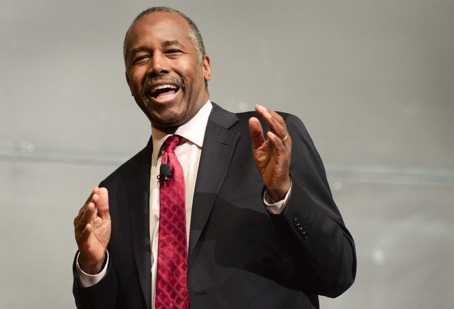 <p>VAR MOTKANDIDAT: Dr. Benjamin Carson forsøkte selv å bli Republikanernes presidentkandidat.</p>