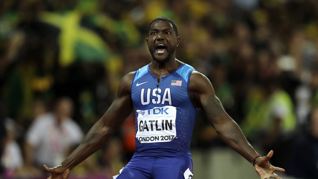 <p>VERDENS RASKESTE: Justin Gatlin jubler etter å ha vunnet VM-gull på 100 meter sprint. </p>
