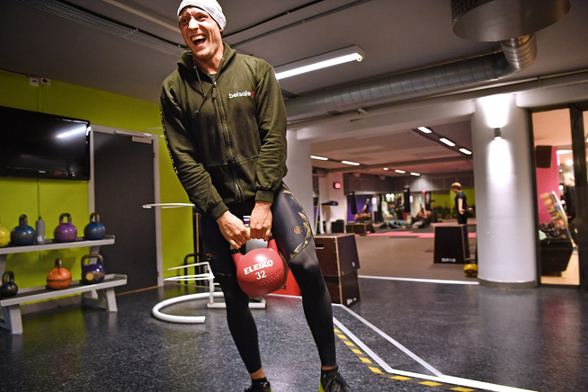 <p>GODT HUMØR: Jack Hermansson stråler alltid av glede og er en sympatisk fyr utenfor oktagonen. </p>