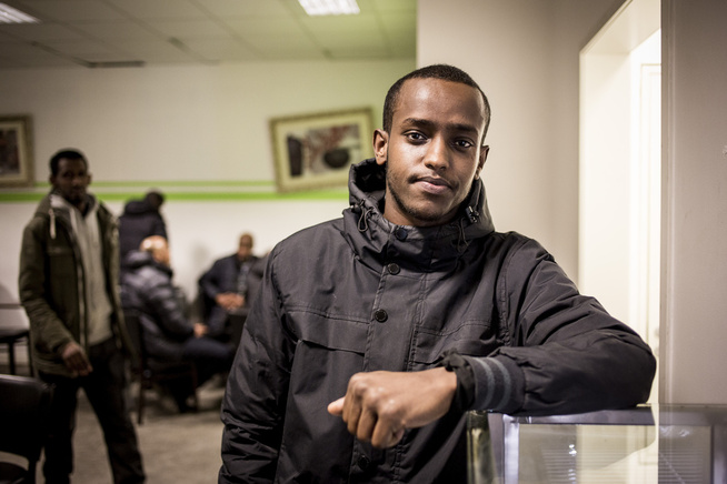 <p>VANSKELIGERE I STOCKHOLM: Mustafa Mohammed synes livet var lettere i Småland enn det er i hovedstaden. FOTO: GUSTAV MÅRTENSSON, VG</p>