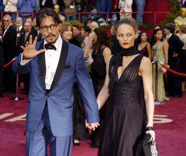 & lt; p & gt; PAST couple Johnny Depp and  Vanessa Paradis p & # xE5; the way to the  Oscar ceremony in 2005. & lt; / p & gt;