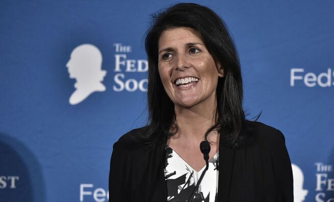 <p>UNG: Nikki Haley (44) er å regne som ungdom sammenlignet med de fleste Trump har plukket ut.</p>