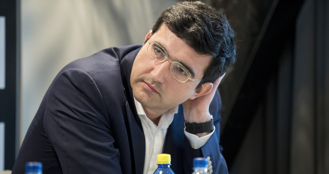 <p>SLO CARLSEN: Vladimir Kramnik vant onsdagens parti mot Magnus Carlsen. Her er han fotografert under pressekonferansen før Norway Chess startet i Stavanger.</p>