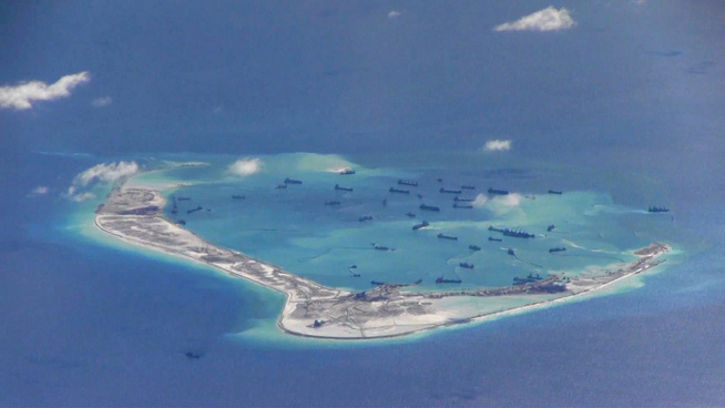<p>MUDRING: Kinesiske mudringsfartøy har tidligere blitt observert rundt de omstridte Spratly-øyene i Sørkinahavet, hvor til sammen sju land gjør krav på ulike øyer i farvannet. </p>