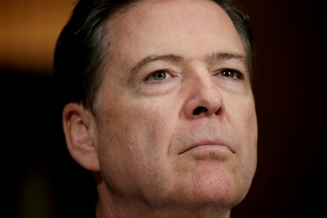 <p>FIKK SPARKEN: FBI-sjef James Comey ble sagt opp av Trump. Nå har innholdet i notater han skal ha skrevet etter samtaler med presidenten blitt kjent. </p>
