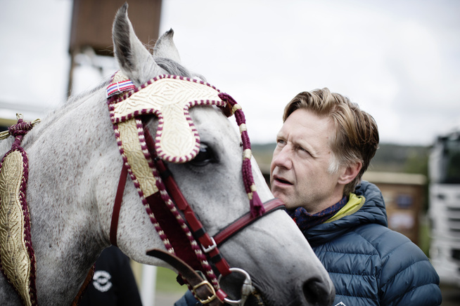 & lt; p & gt; PEER Mads Ousdal has played  Peer Gynt at G & # xE5; l & # xE5; lake  two & # xE5; s earlier. Here he is with horse  last year. & lt; / p & gt;
