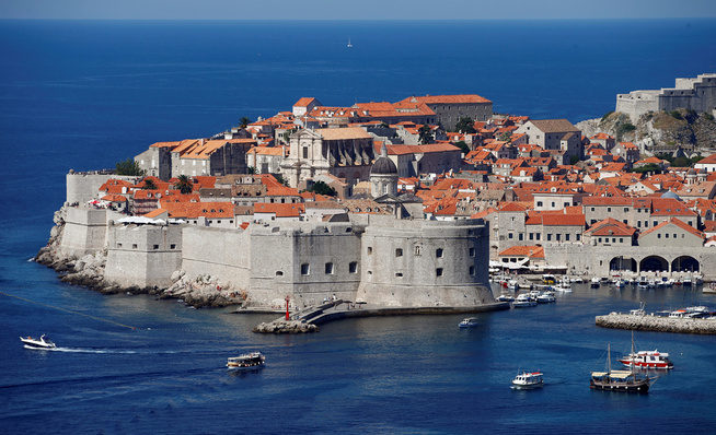 VAKKERT: Gamlebyen i Dubrovnik er verdt å få med seg.