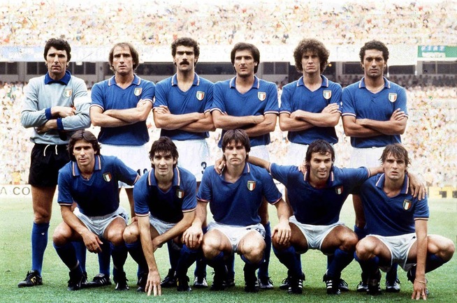 <p>ITALIENSKE SUPERMENN: 22 prosent av FIFAs medlemsland var med i VM da det for første gang var 24 lag med i 1982. Italia vant 3-1 over Vest-Tyskland i finalen. Disse 11 startet: Bak fra venstre: Zoff, Graziani, Bergomi, Scirea, Collovati, Gentile. Foran fra venstre: Conti, Rossi, Oriali, Cabrini, Tardelli. </p>