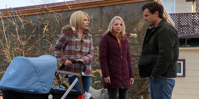 <p>FAMILIE: Michelle Williams, Danae Nason og Casey Affleck i «Manchester by the Sea».</p>