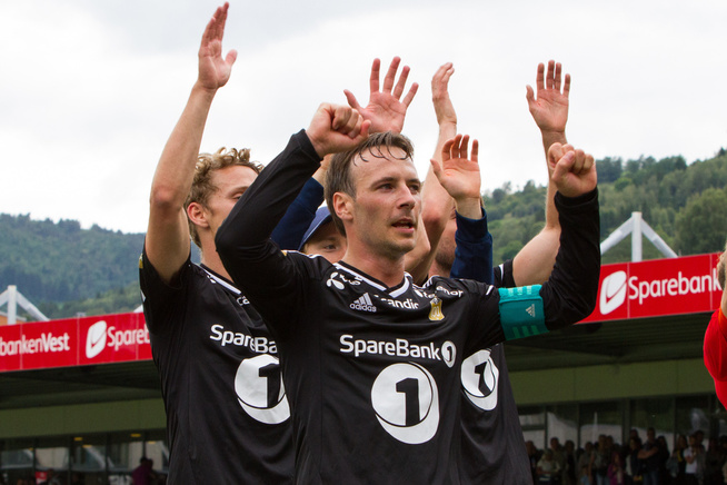 <p/> <p>KAPTEIN: Få styrer RBK-skuta bedre enn Mike Jensen. Nå mener dansken at også angrepsspillet sitter for trønderne. </p>