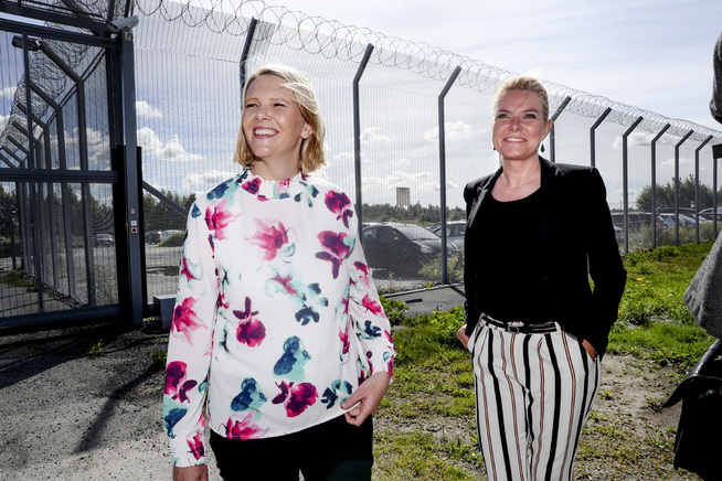 <p>GODE VENNER: Sylvi Listhaug og Inger Støjberg snakker ikke sammen hver dag, men det er nesten.</p>