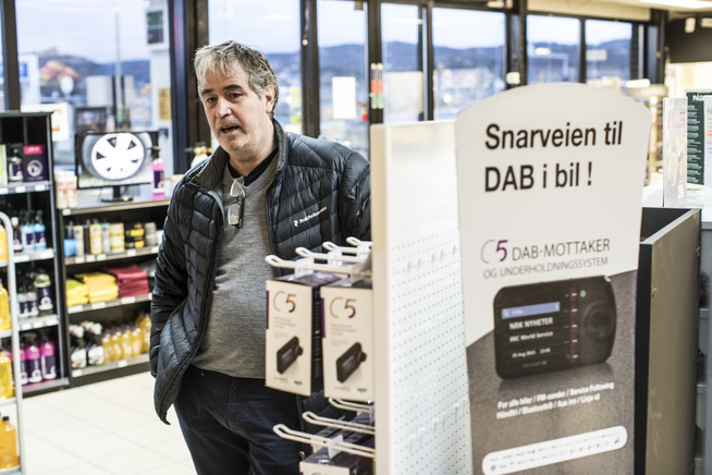 <p>SELGER ADAPTERE: Innehaver av Esso Bodøelv, Tommy Andreassen.</p>