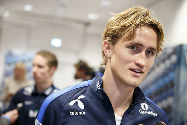 <p>UTSATT KAMP: Landslagsspiller Thomas Rogne og IFK Göteborgs kamp mot AIK torsdag er utsatt.</p>