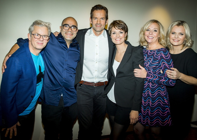 <p>all BACK together: tv Presenter Jon almaas formed flanked by f.v: together with Knut Nærum, Johan Golden, Pernille Sørensen, Linn Skåask and Ingrid Gjessing Linhave after their last recording of «New på new» Thursday night.</p>