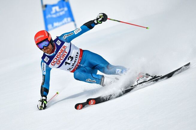 <p>I ANGREPSPOSISJON: Leif Kristian Haugen under VM-storslalåmen i St. Moritz fredag.</p>