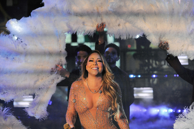 <p>REÅPASSED IN NEW YORK city: Mariah Carey during the much heralded performance in New York in the går.</p>