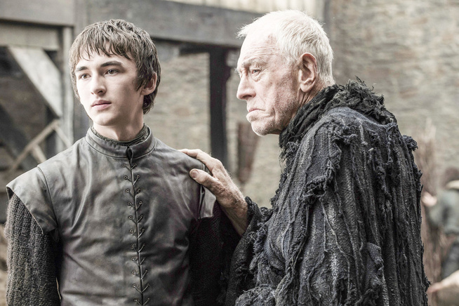 <p>REISER I FORTIDEN: Isaac Hempstead Wright som Bran Stark og Max von Sydow som Three-Eyed i en av drømmesekvensene.</p>
