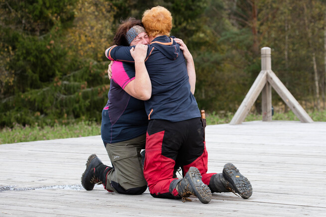 <p>FØLELSESLADD: leave-taking brought forward tårer of både Linda Snoen and Laila Lochert</p>