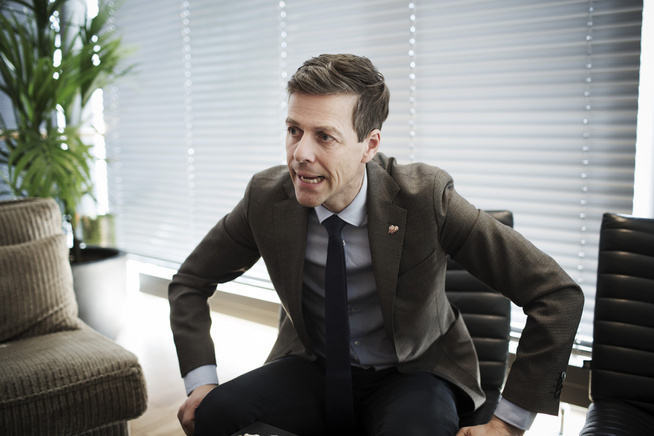 <p>REAGERER: KrF-leder Knut Arild Hareide reagerer på at innvandrings- og integreringsminister Sylvi Listhaug igjen gjentar argumentet om at KrF er mer opptatt av mengden bistand enn hva den brukes til.</p>