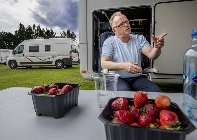  & lt; p & gt; sUMMER nEW: in a summer interview  p & # xE5; Ekeberg camping in the summer came  Per Sandberg with new gr & # xF8; nd signals,  related to program work he leads. & lt; / p & gt;  