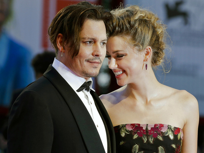 & lt; p & gt; THE GANG DA: Johnny Depp and  and Amber Heard arrives premiere p & # xE5;  film & quot; The Danish Girl & quot; during the  Venice Film Festival on September 5, 2015. & lt; /  p & gt;