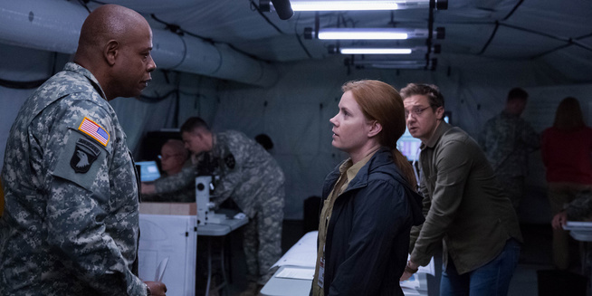 <p>PÅ BASE: Forrest Whitaker, Amy Adams and Jeremy Renner.</p>