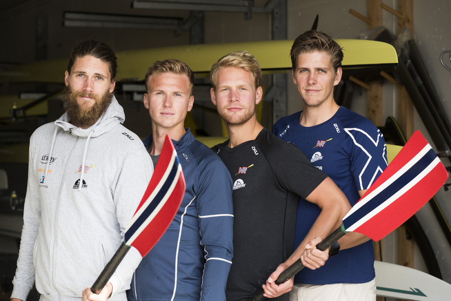 <p>DARK HORSE: Nils Jakob Hoff (tv), Martin Helseth, Erik Solbakken, Jan Oscar Stabe Helvig (t.h.) er tatt ut til VM i roing i firersculler M4X. VM 2017 arrangeres i Florida og starter 24. september. Foto: Cornelius Poppe / NTB scanpix</p>