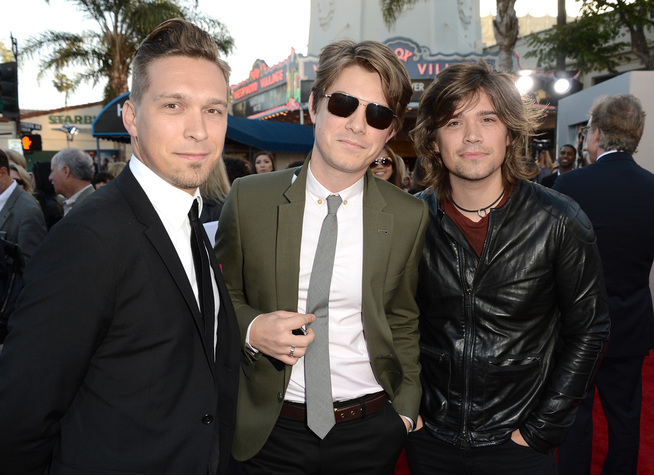 <p>Slik ser de ut i dag: Her er Isaac Hanson, Taylor Hanson, og Zac Hanson i 2013.</p>