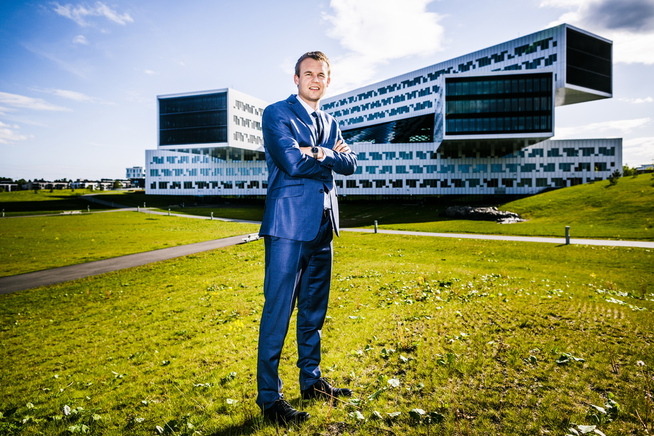 <p>KRITISK: Kjell Ingolf Ropstad (KrF) mener tiggeforbud ikke fungerer.</p>