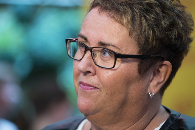 <p>SKUFFET: Nestleder i KrF, Olaug Bollestad, støtter ikke helseministerens beslutning. Hun mener den bryter med intensjonen i samarbeidsavtalen.</p>