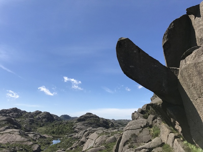 <p>Trollpikken i Rogaland slik den så ut i all sin prakt før den ble knekt.</p>